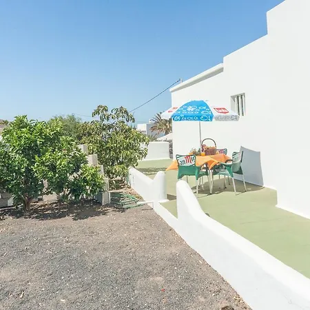 Casita Blanca * Mala